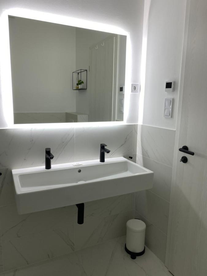 Opustisza7 Apartman Tiszafüred Extérieur photo
